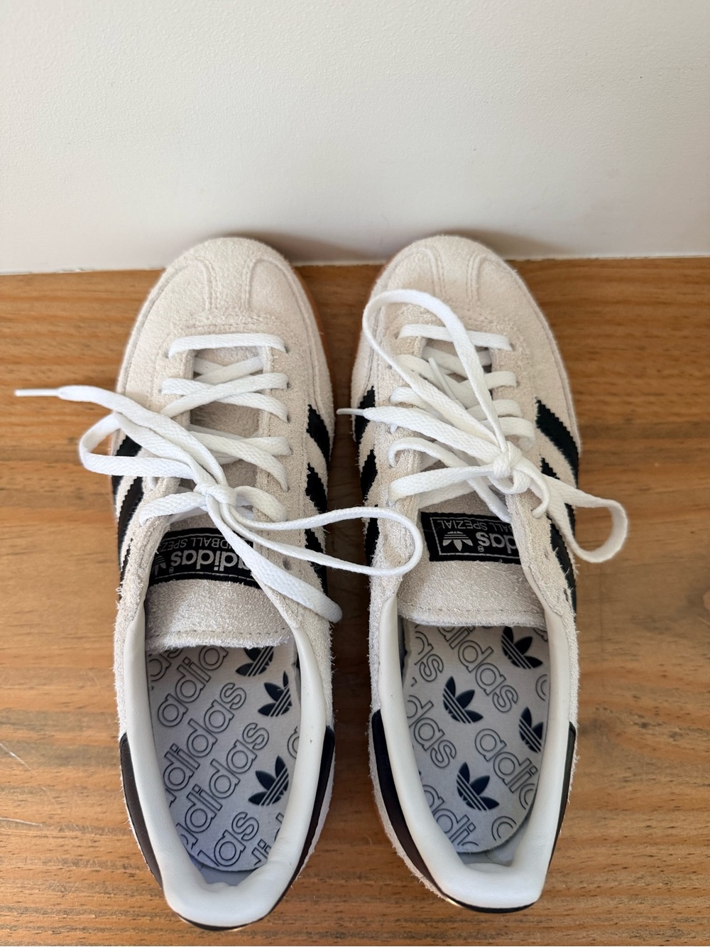ADIDAS SPEZIAL - Size 7 - EUC - Picture 5 of 7